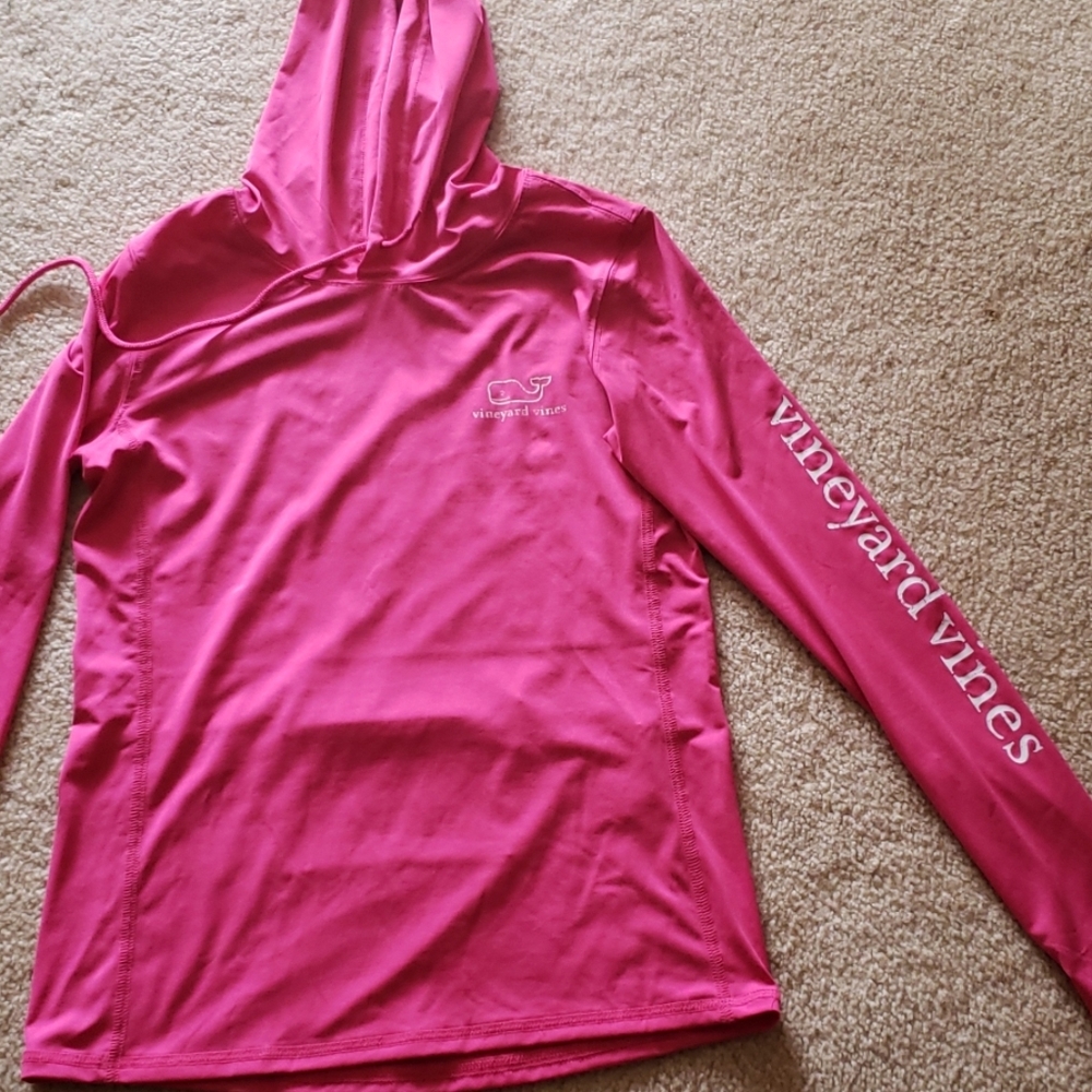Vineyard Vines womens performance sweatshirt